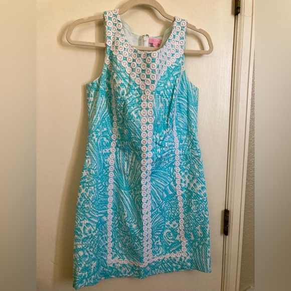 Lilly Pulitzer Dresses & Skirts - 👙Lily Pulitzer Modernized the Vintage Shift MacFarlane w/Lace Details & PrintA